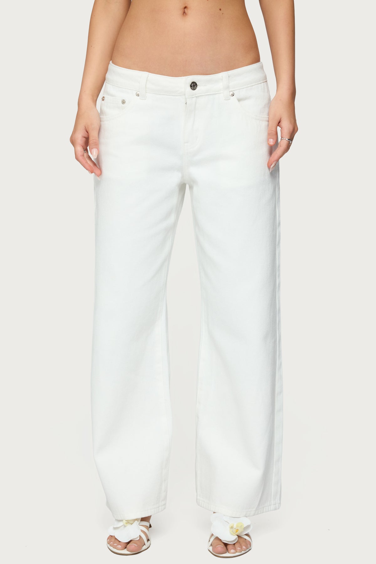 Petite Roman Low Rise Slouchy Jeans