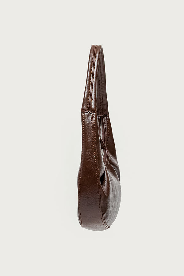 So Chic Faux Leather Shoulder Bag
