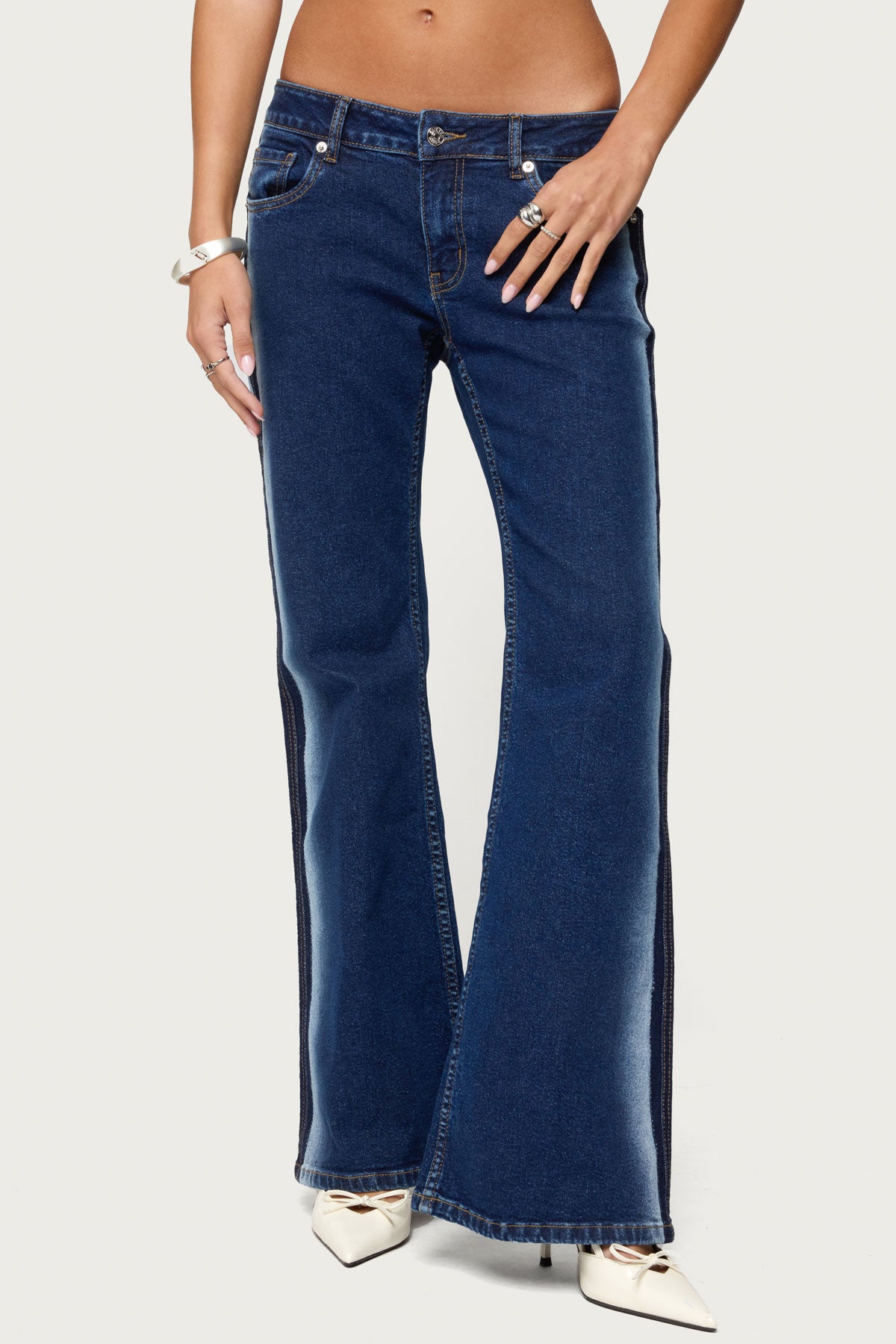 Airbrushed Low Rise Flared Jeans