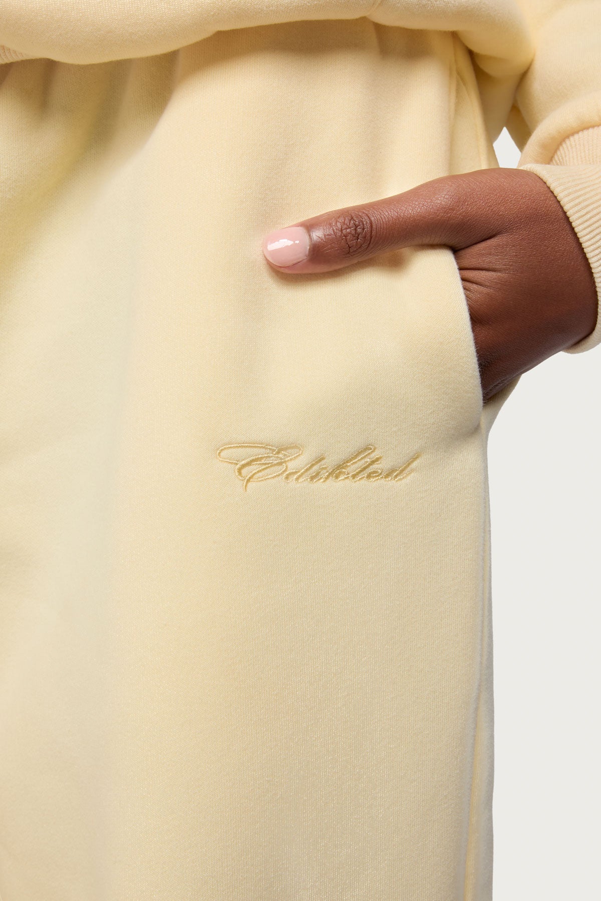 Basic Girl Wide Leg Edikteds Sweatpants