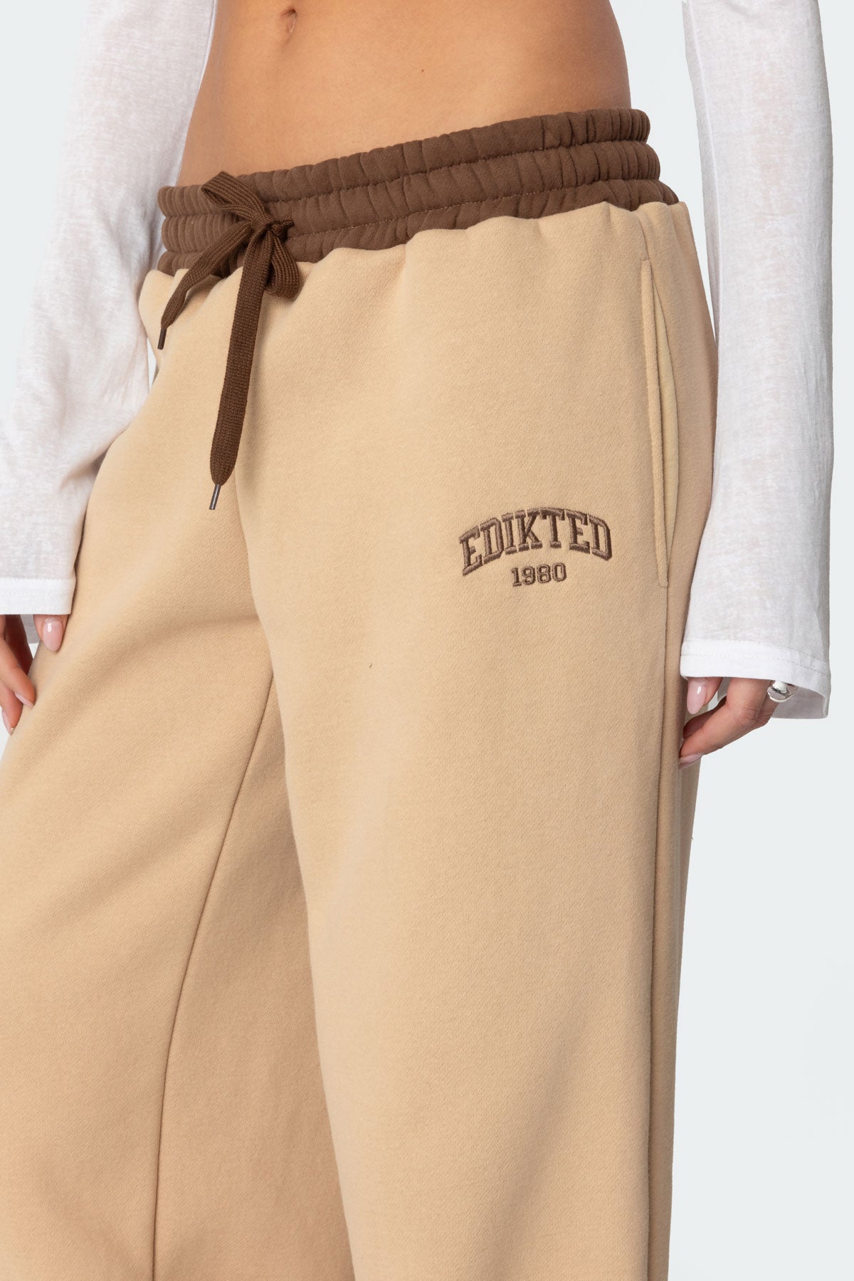 Edikteds Contrast Embroidered Sweatpants