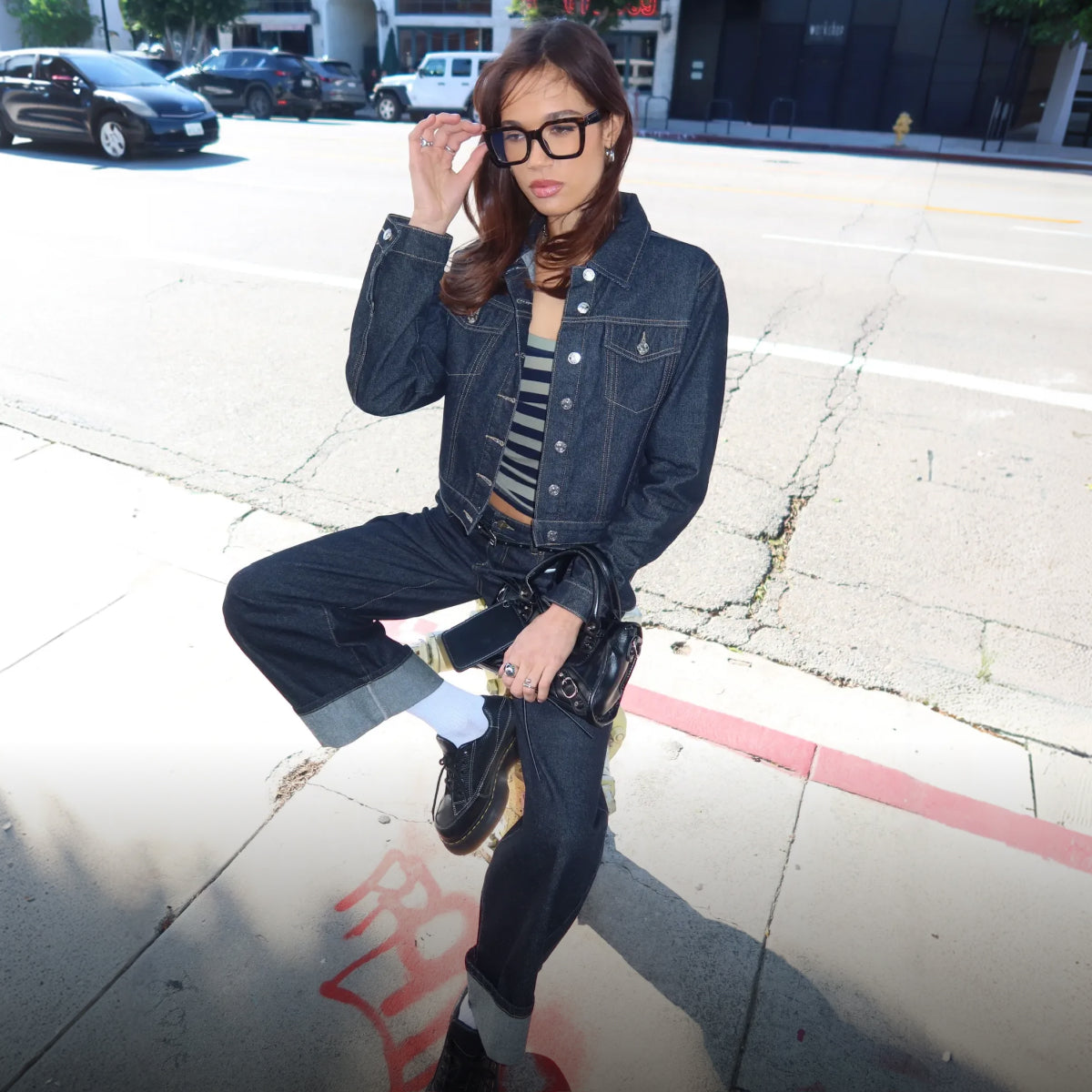 SHOP JEANS