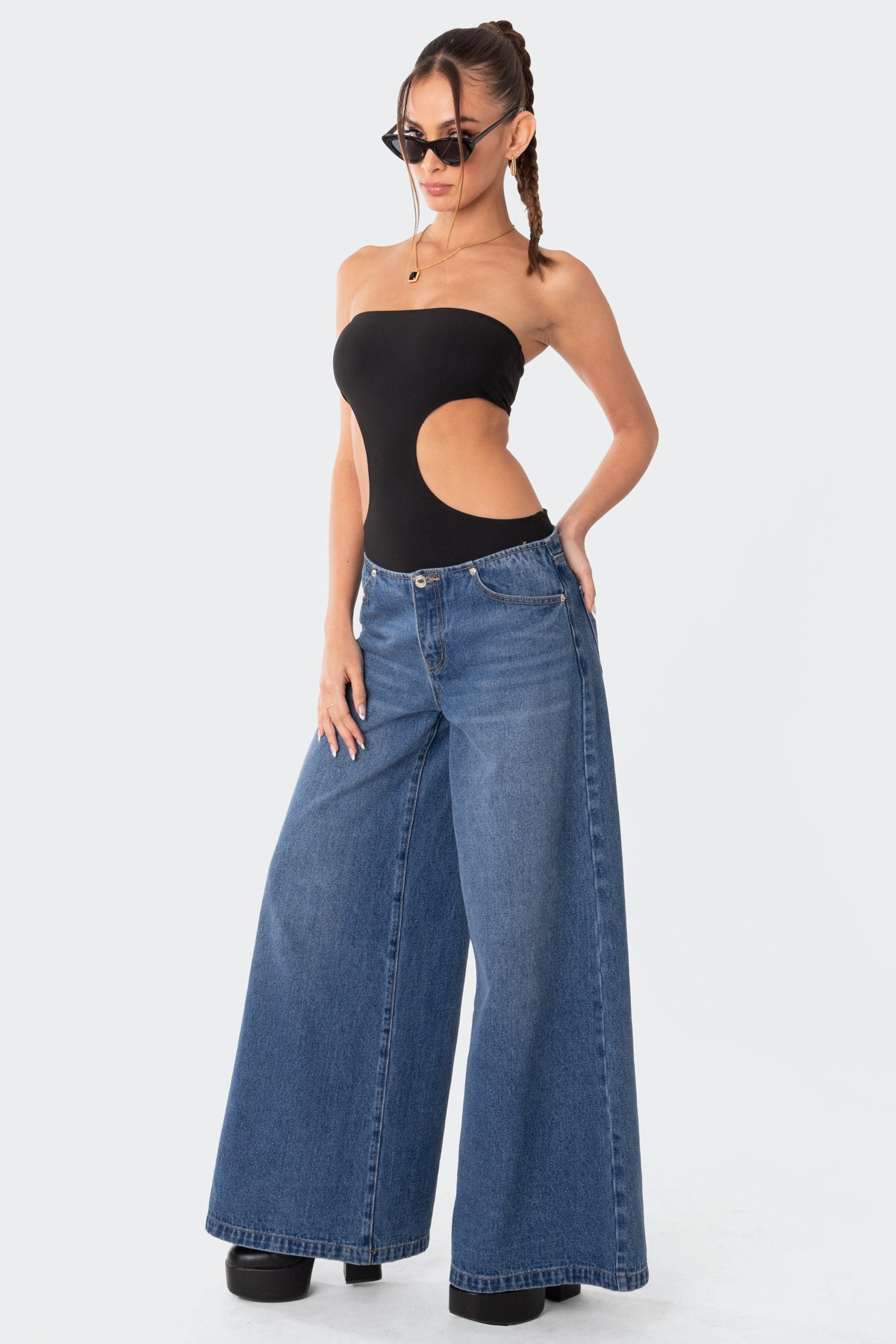 Vivie Ribbed Cut Out Bodysuit - Image 4