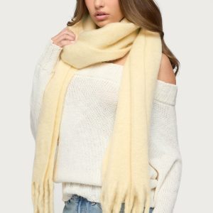 Fringed Chunky Scarf