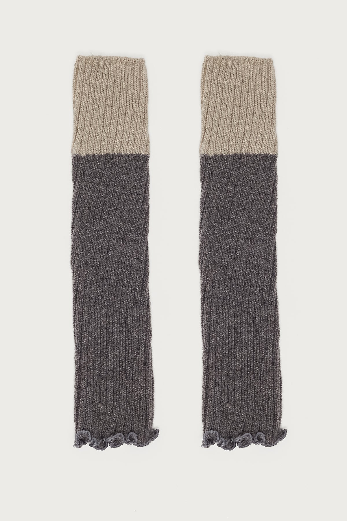Bundled Babe Contrast Ribbed Leg Warmers - Image 4
