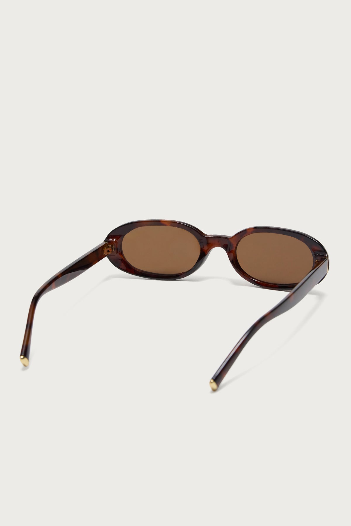Roselia Round Sunglasses - Image 4