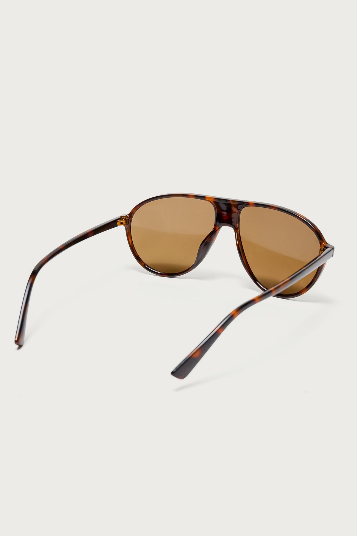 Retro Round Sunglasses - Image 4