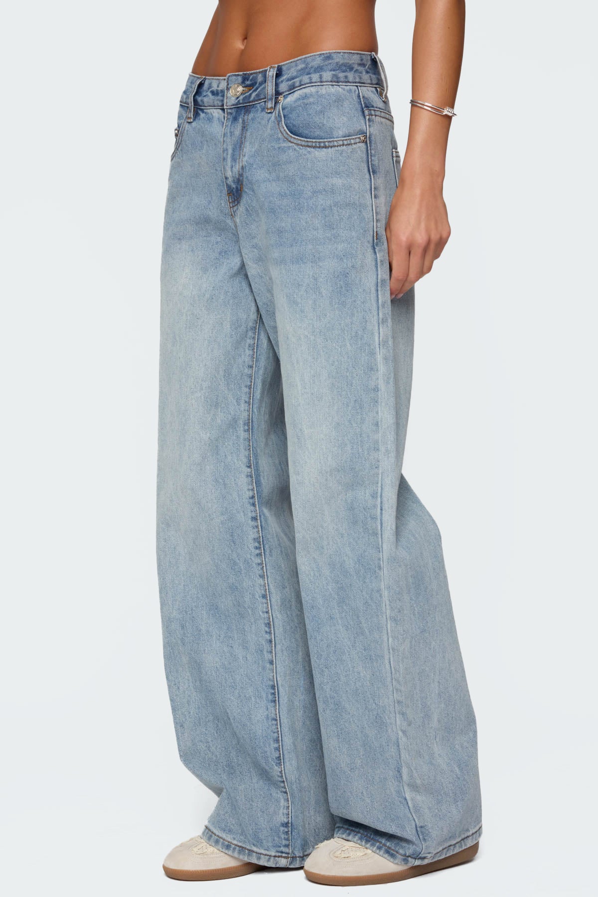Ery Low Rise Baggy Jeans - Image 4