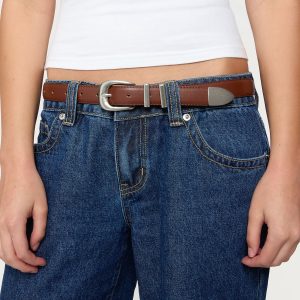 Basic Buckle Faux Leather Belt
