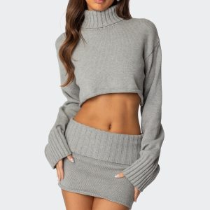 Gino Cropped Turtle Neck Sweater