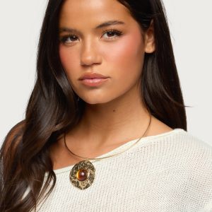 Textured Pendant & Stone Necklace