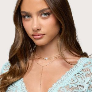 Layered Pearly Bead Necklace
