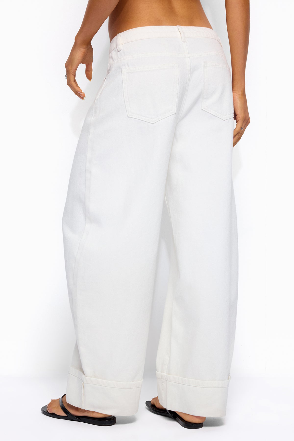 Kella Low Rise Baggy Jeans - Image 5