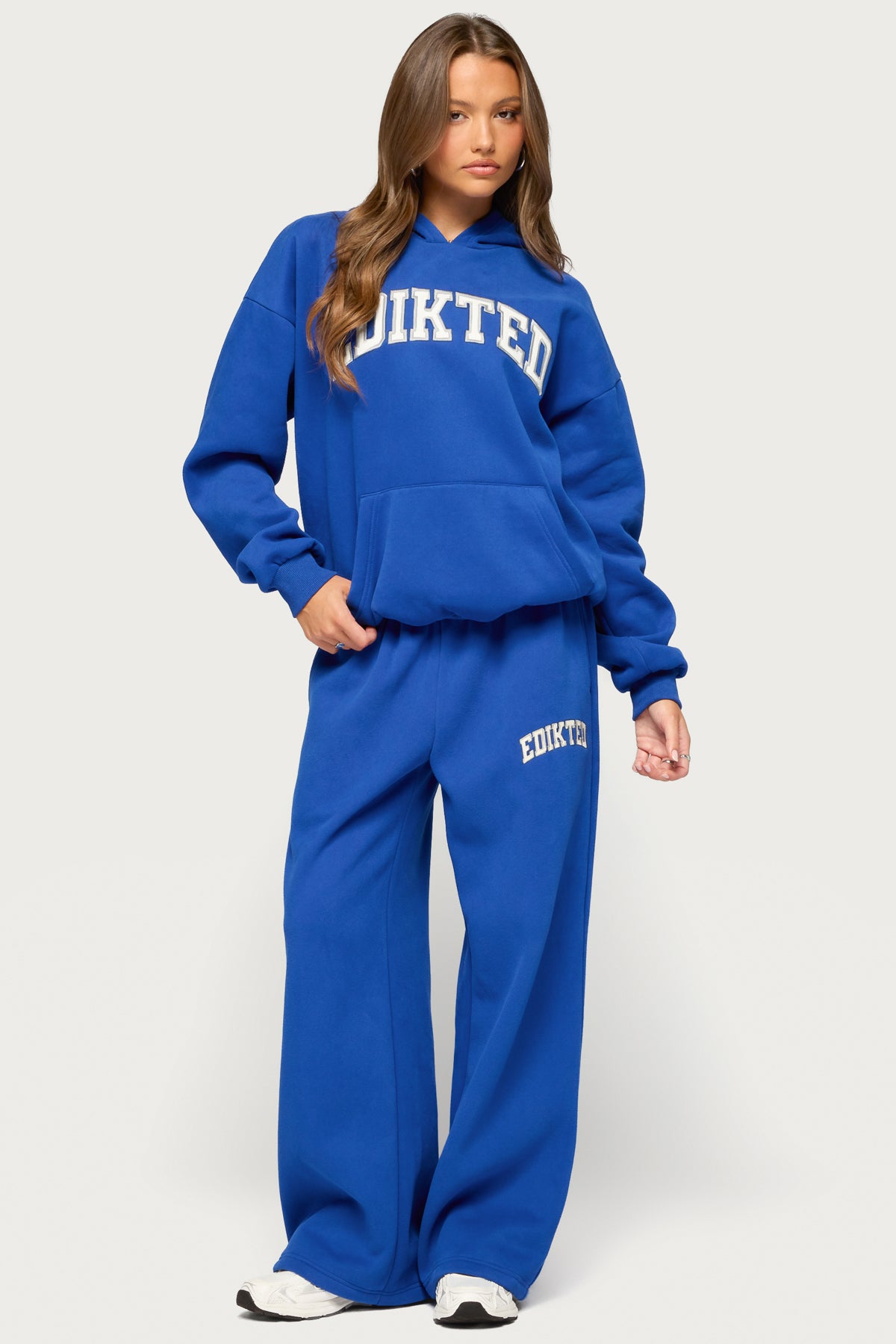 Edikted Crush Oversized Hoodie - Image 3