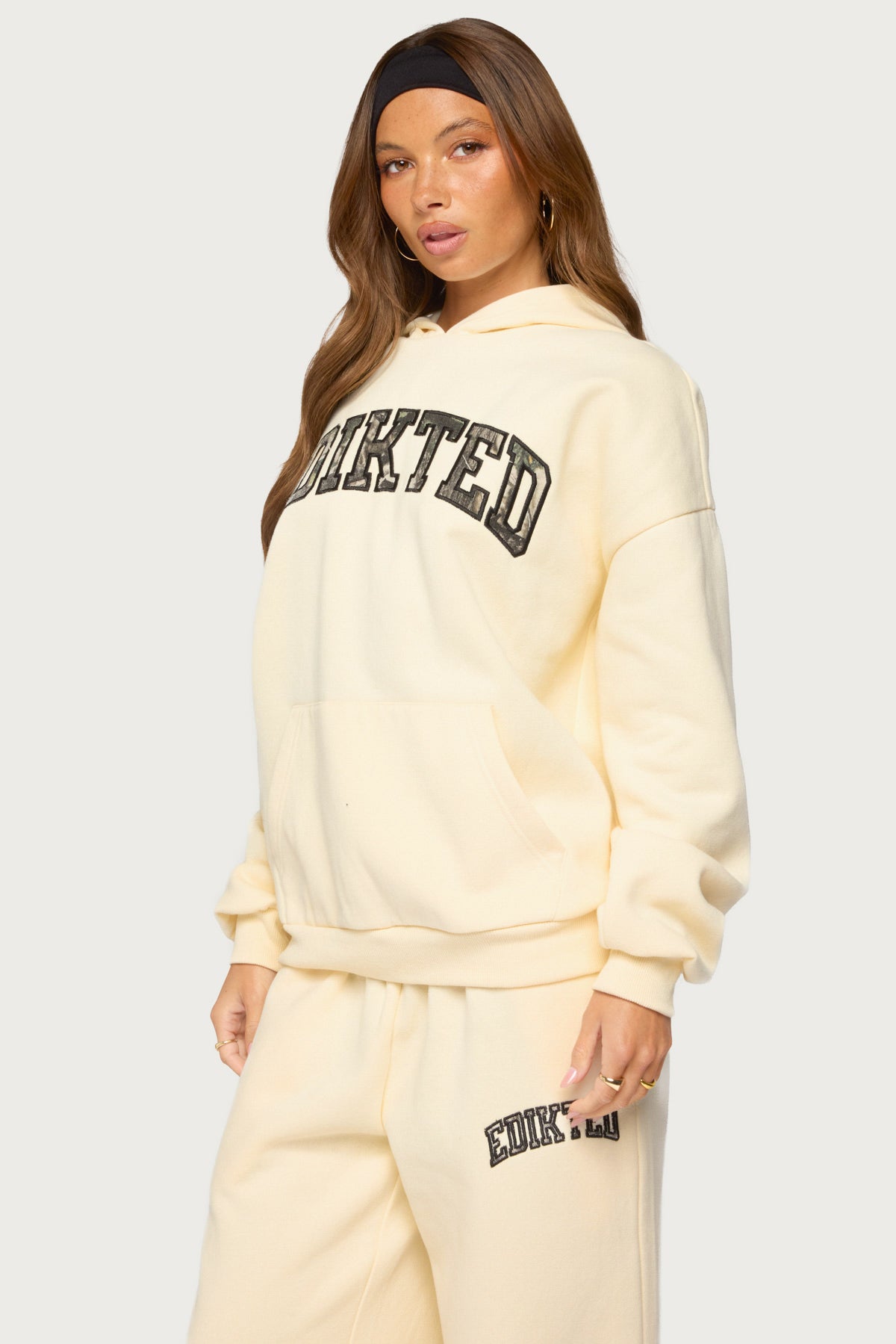 Edikted Crush Oversized Hoodie - Image 5