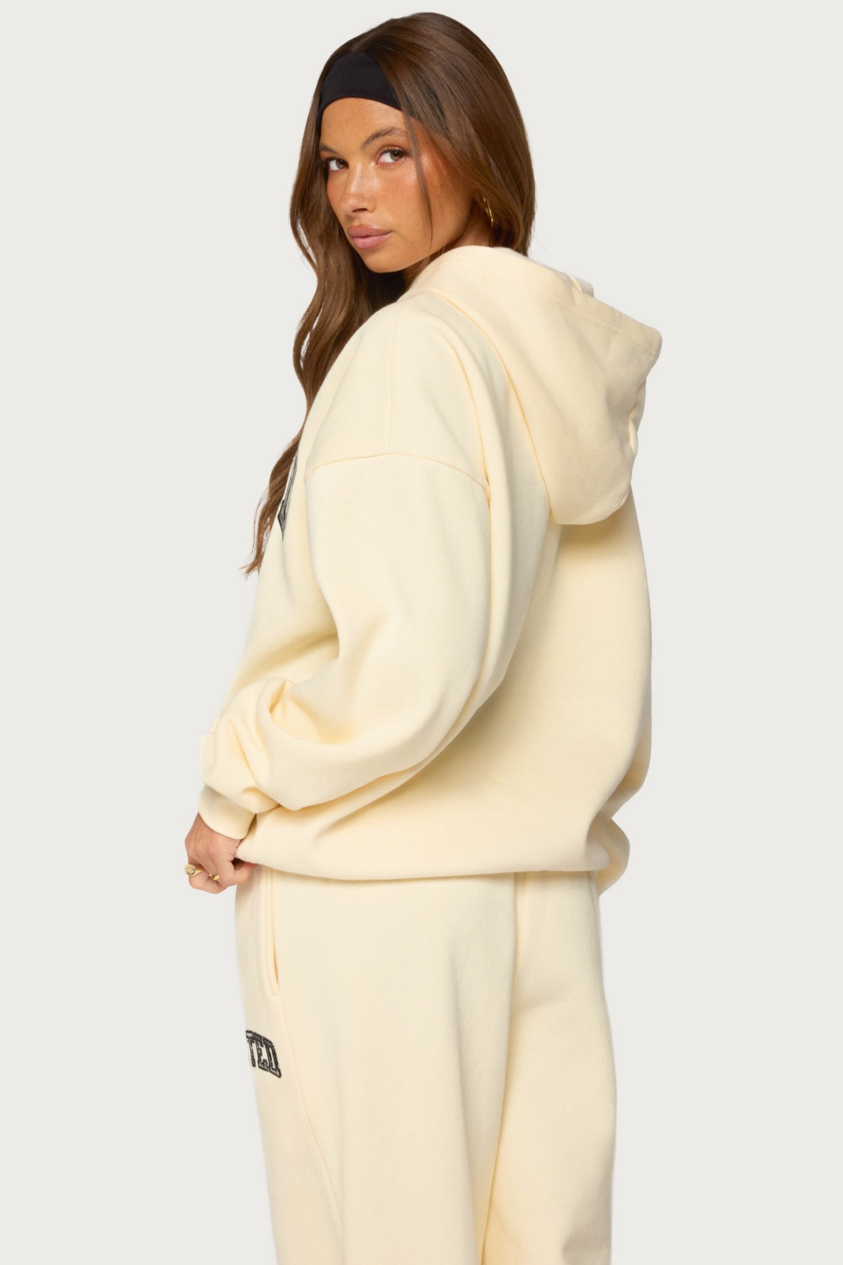 Edikted Crush Oversized Hoodie - Image 7