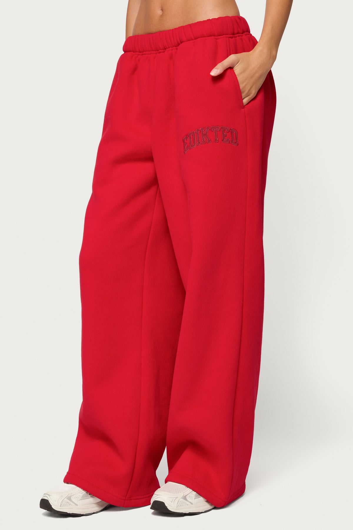 Edikted Crush Sweatpants - Image 5