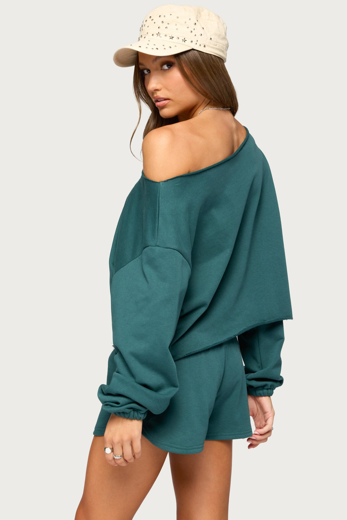 Kordelia Off Shoulder Sweatshirt - Image 3