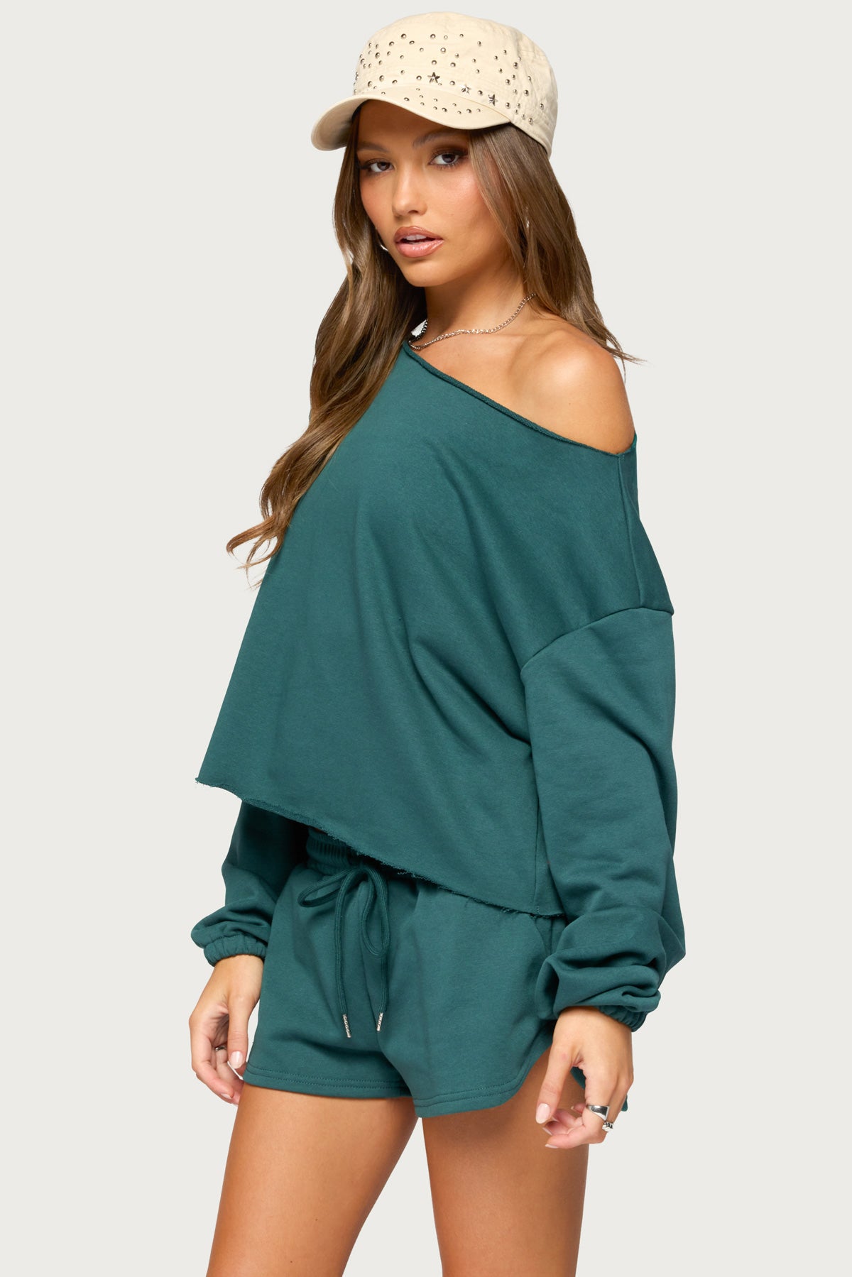 Kordelia Off Shoulder Sweatshirt - Image 4