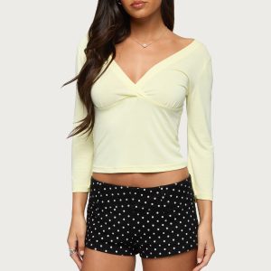 Mar V Neck Three-Quarter Sleeve Top