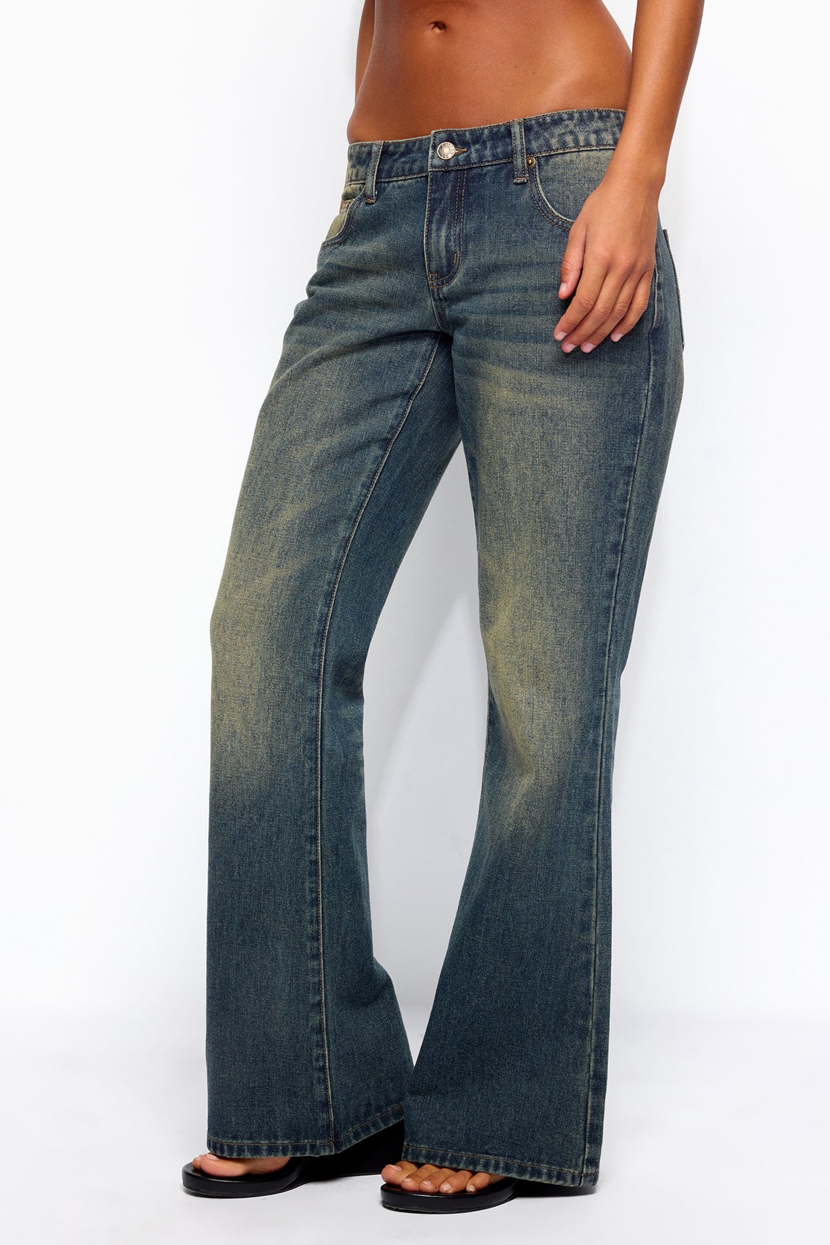 Shirili Low Rise Flared Jeans - Image 4