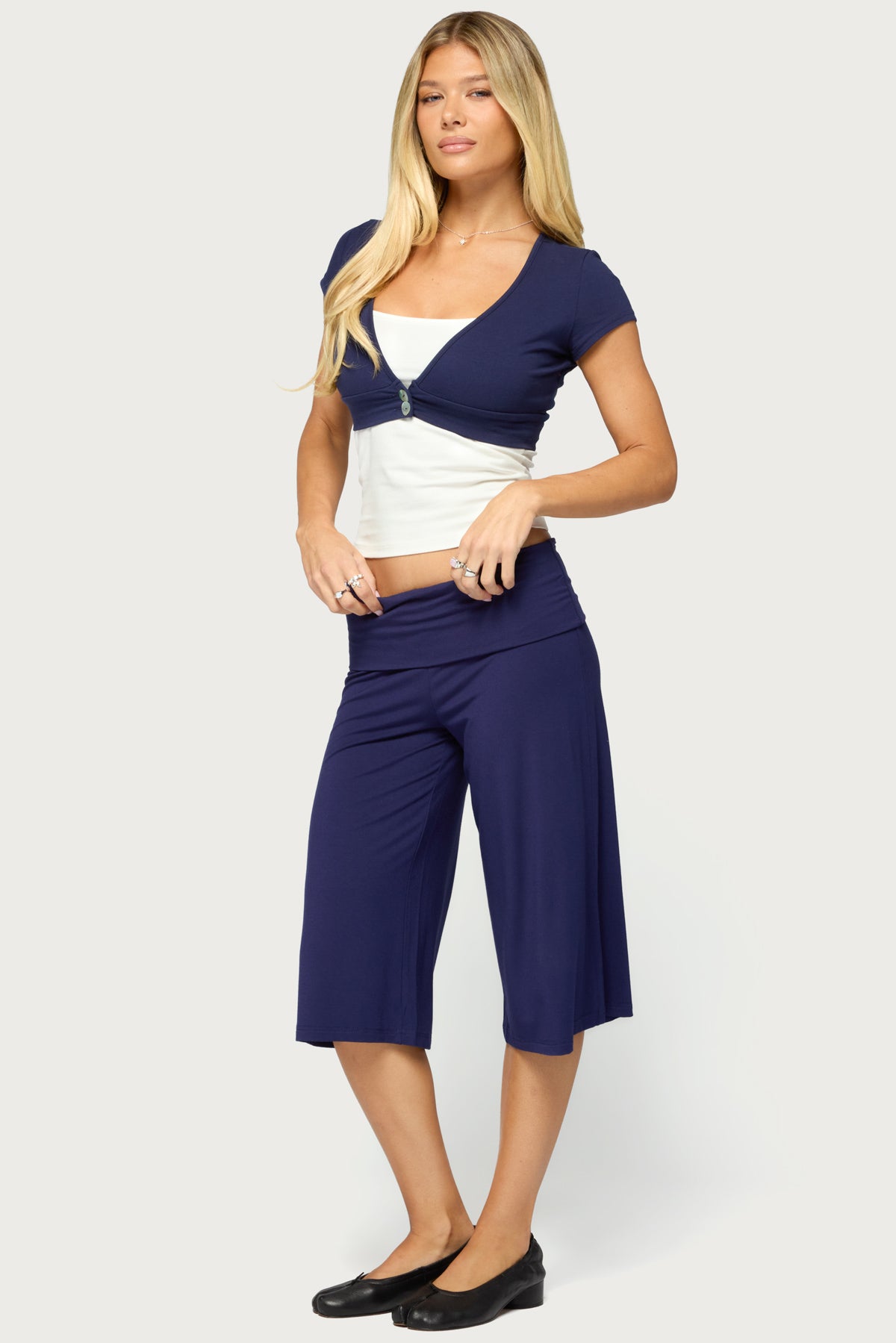 Shirly Wide Leg Foldover Capri Pants - Image 4
