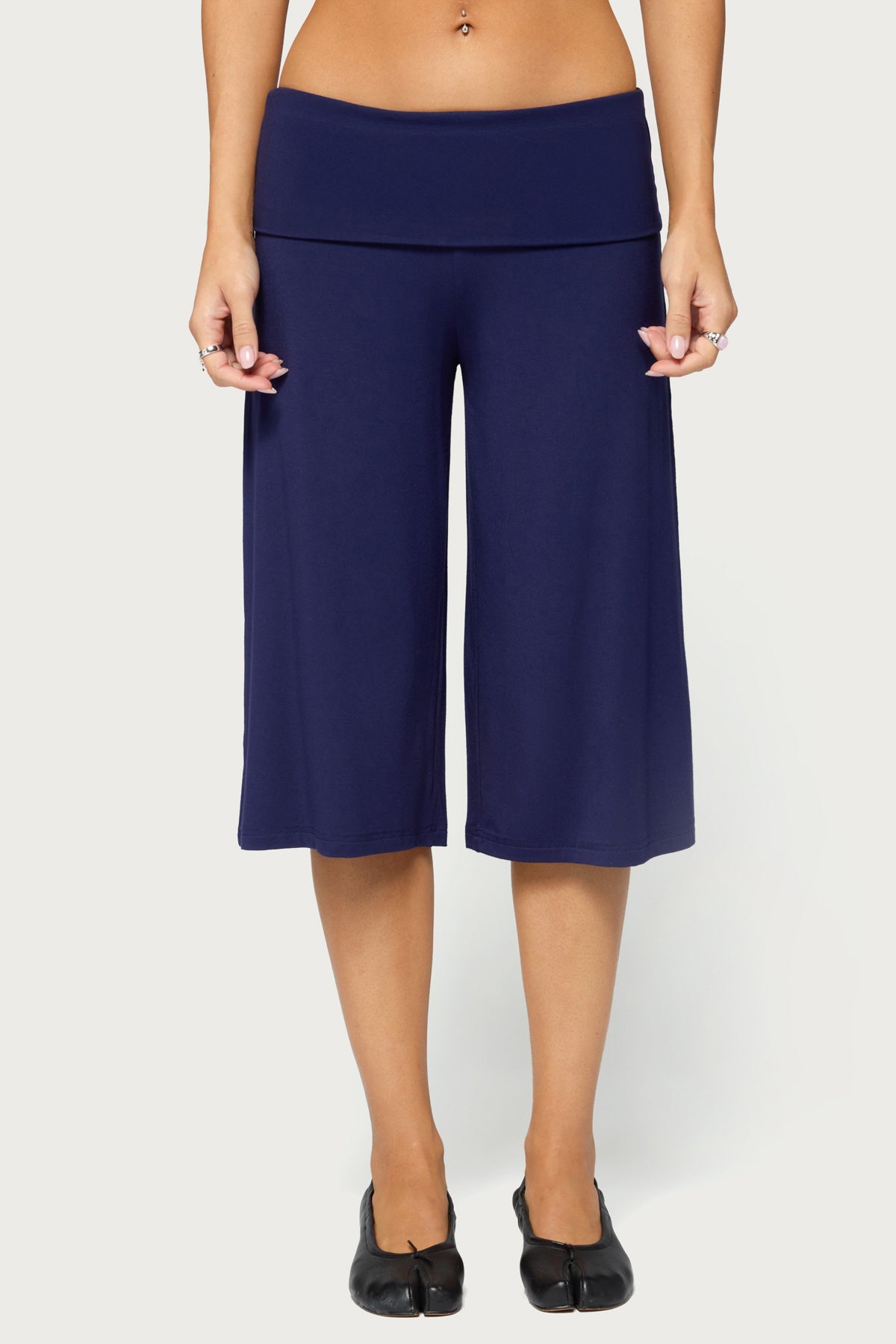 Shirly Wide Leg Foldover Capri Pants - Image 2
