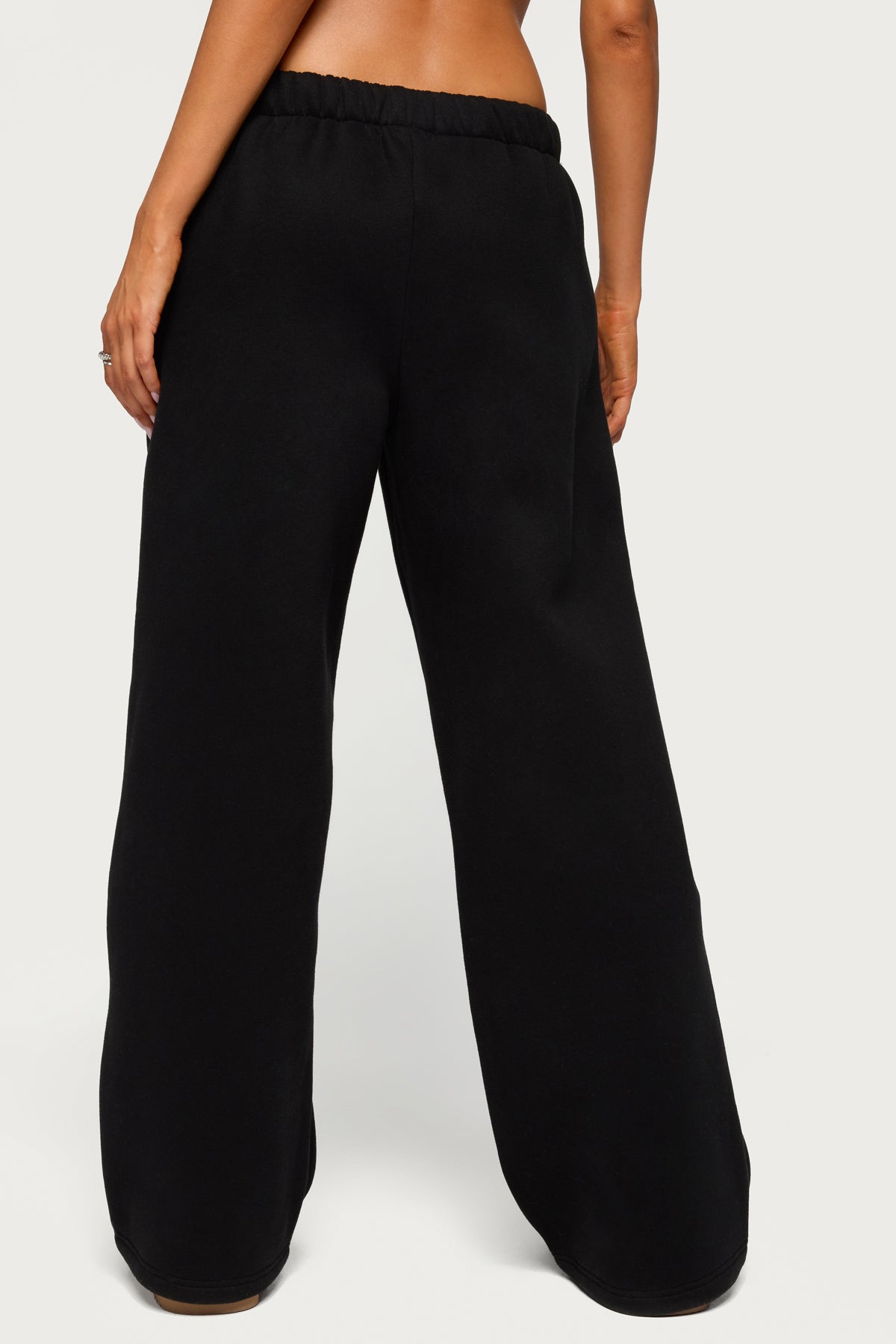 Edikted Diva Sweatpants - Image 5