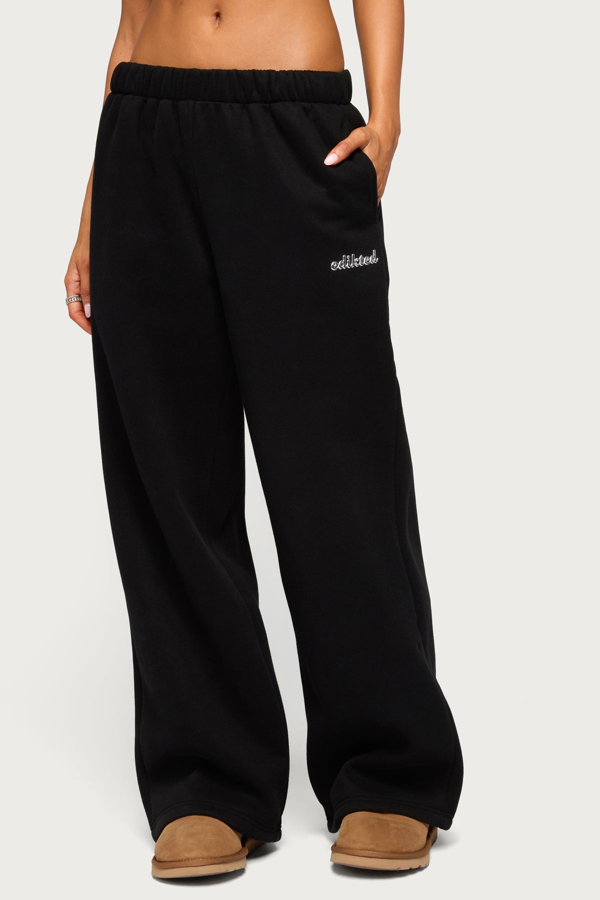 Edikted Diva Sweatpants - Image 3