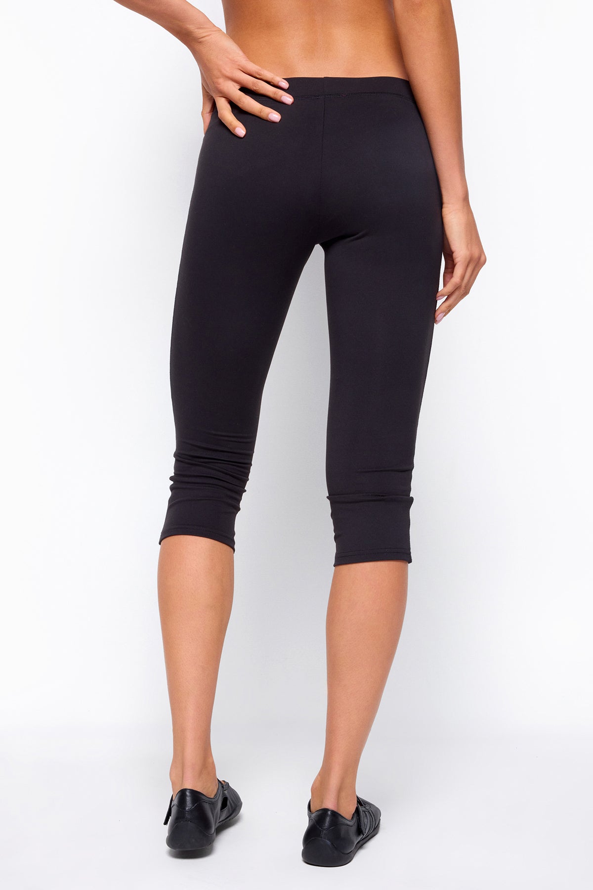 Aiko Capri Pants - Image 4