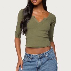 Parla Notch Scoop Neck Top