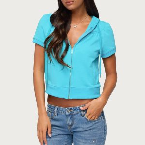 Daisi Short Sleeve Hoodie Top