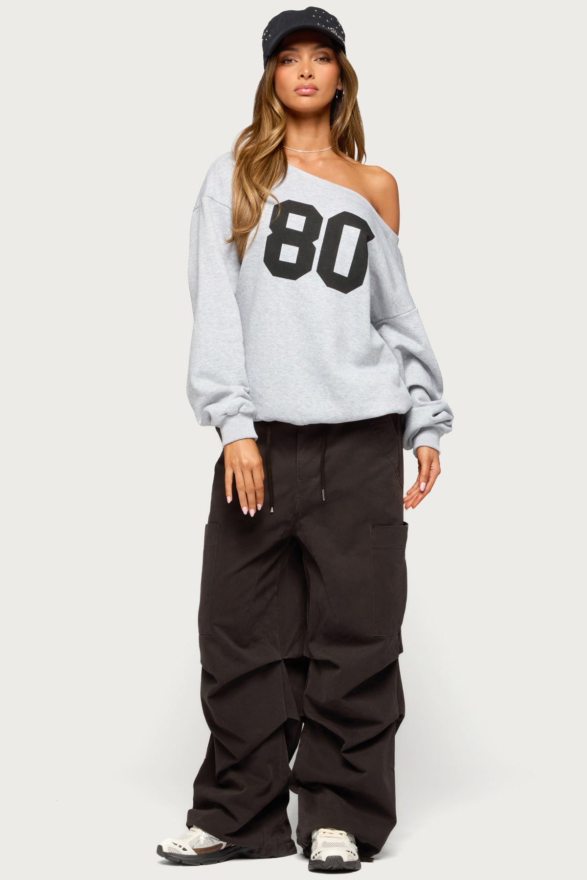 80 Girl Off Shoulder Sweatshirt - Image 5