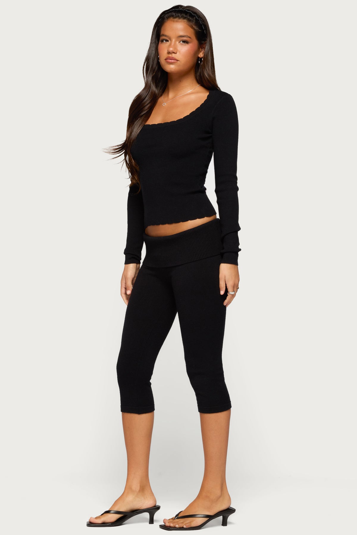 Raira Scalloped Knit Long Sleeve Top - Image 4