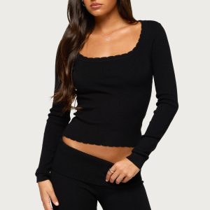 Raira Scalloped Knit Long Sleeve Top
