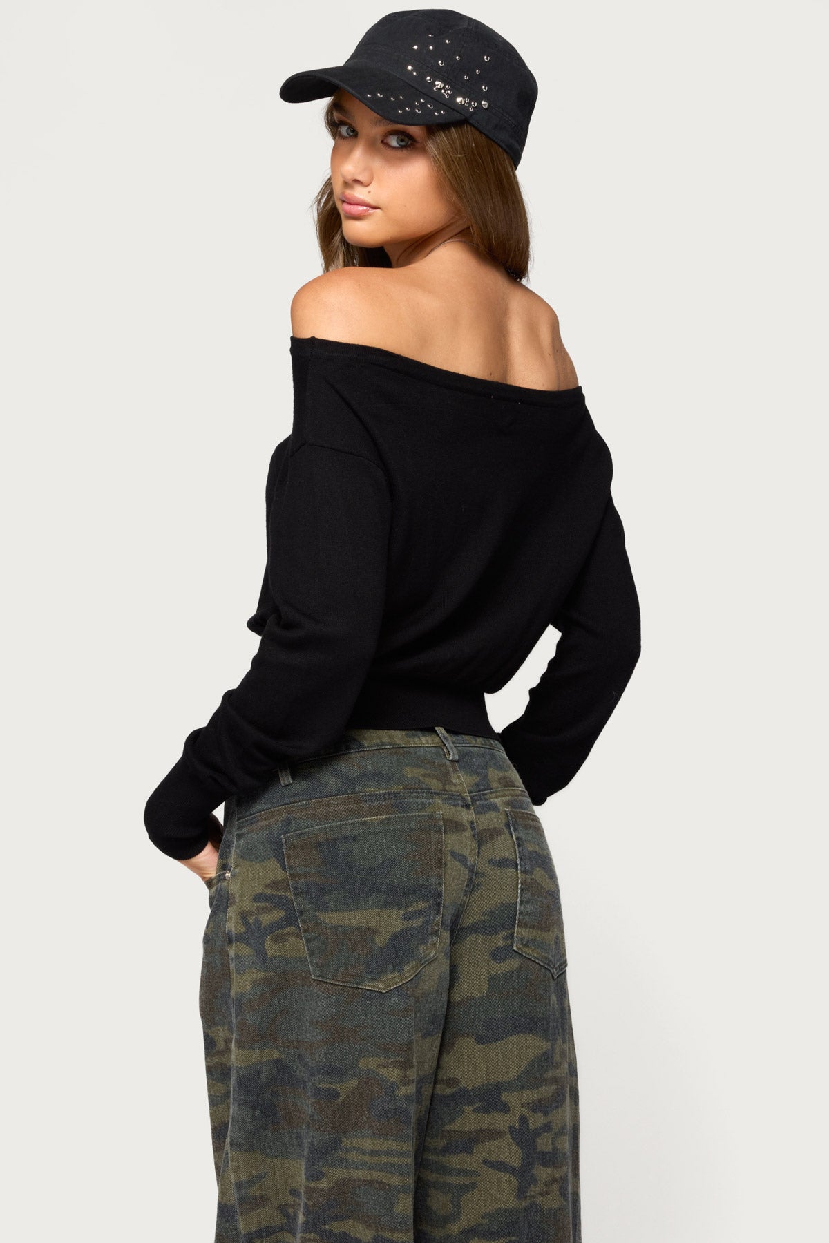 Bekky Off Shoulder Knit Sweater - Image 4